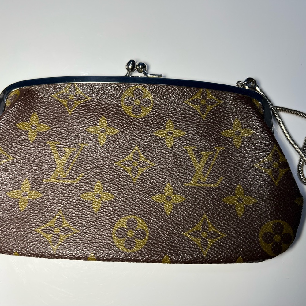 Louis Vuitton Brown Monogram Clutch